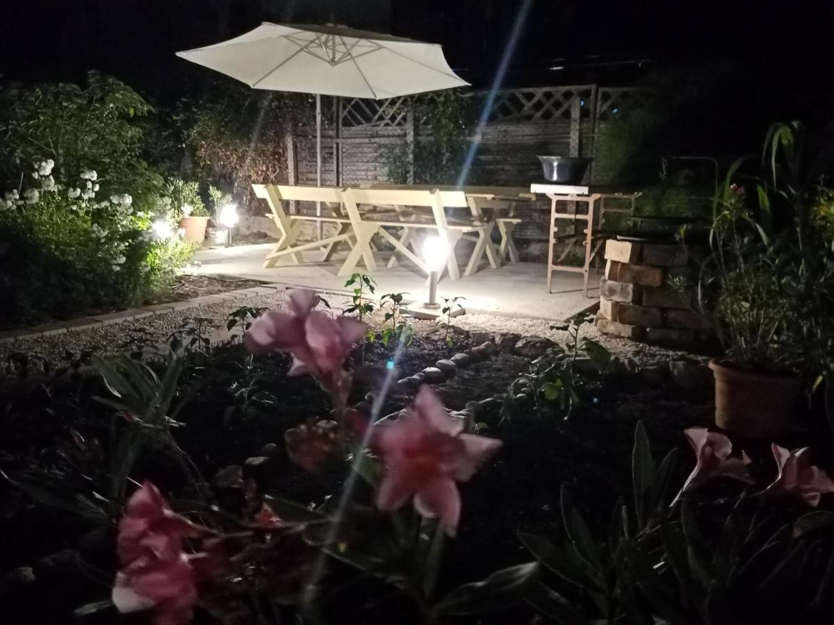 Jazmin-Szieszta Apartmanhaz Balatonfuered Exterior photo